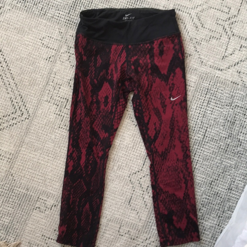 Nike Capri Leggings